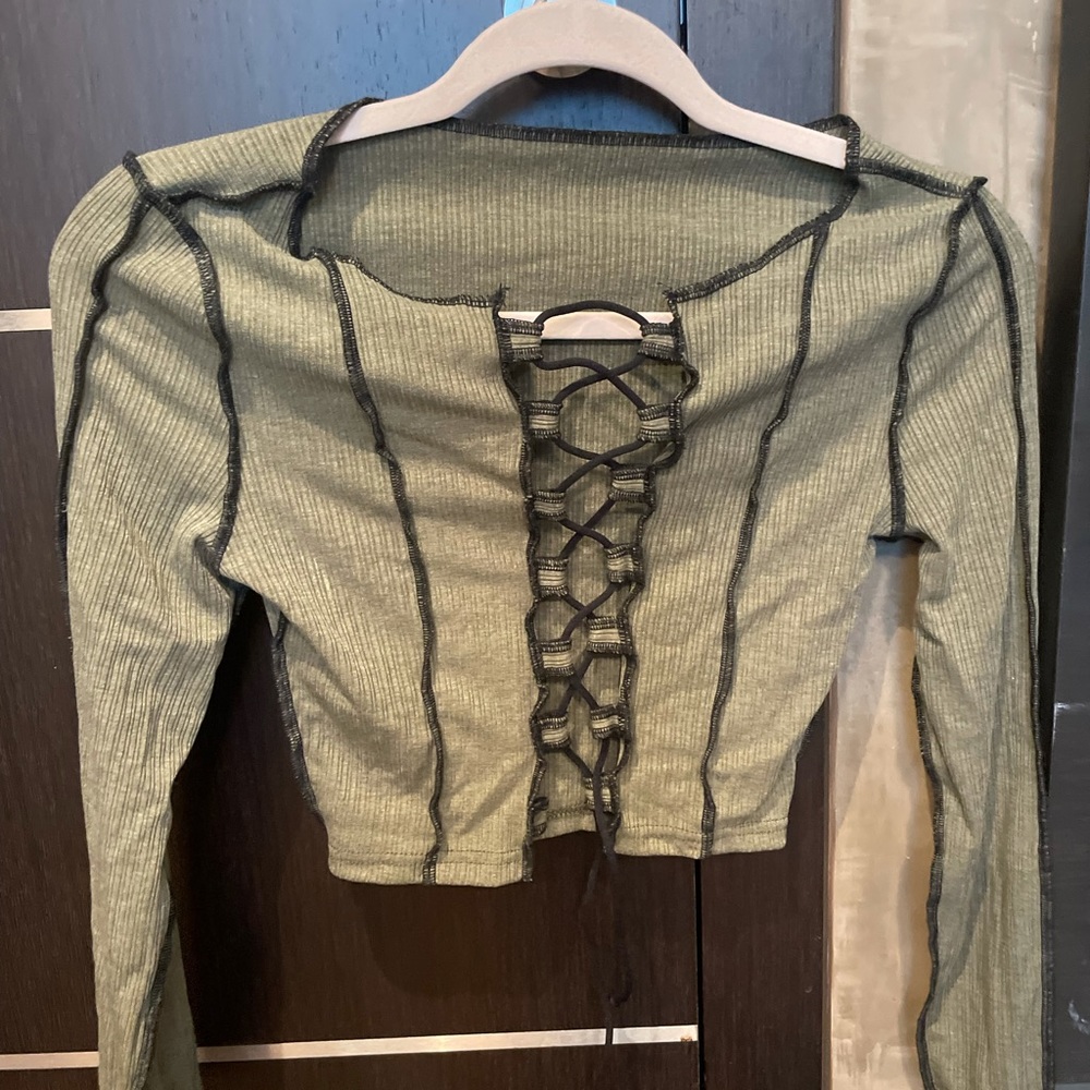 Green shein tie long sleeve top